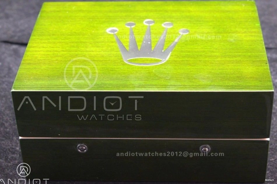 Box Top End Rolex Green Wood 0417